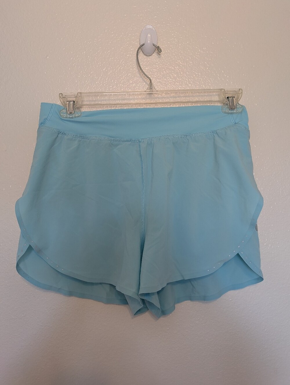 Lululemon Find Your Pace Athletic Shorts 8